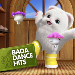 大鸡巴操美女的逼
